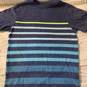 Cat & Jack t  shirt